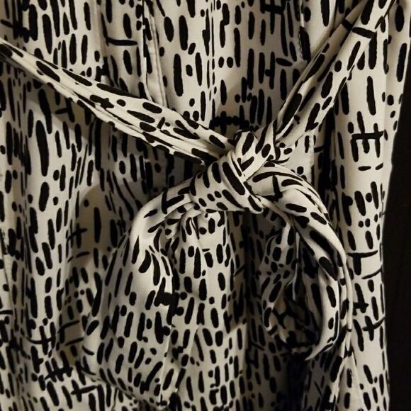 Cato ladies wrap dress shirt - Picture 4 of 5